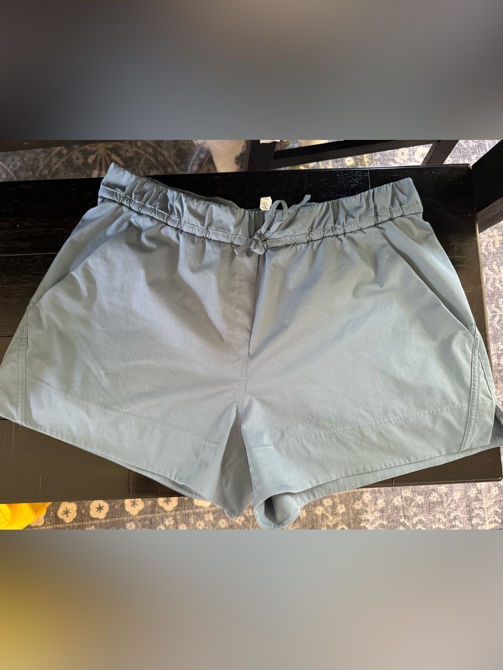 Lululemon Cinchable Waist High-Rise Woven Short 3.5"